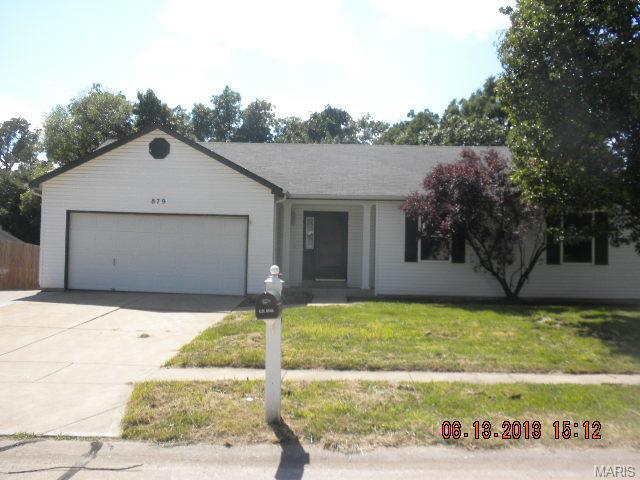 879 Molloy Dr, O'fallon, MO 63366 photo 1
