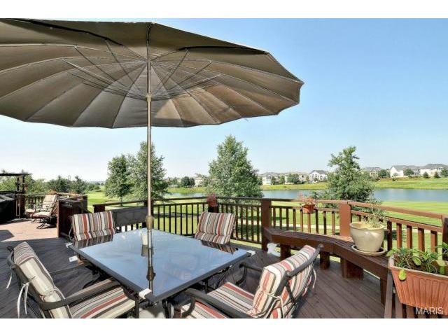 734 Hawk Run Dr, O'fallon, MO 63368 photo 25