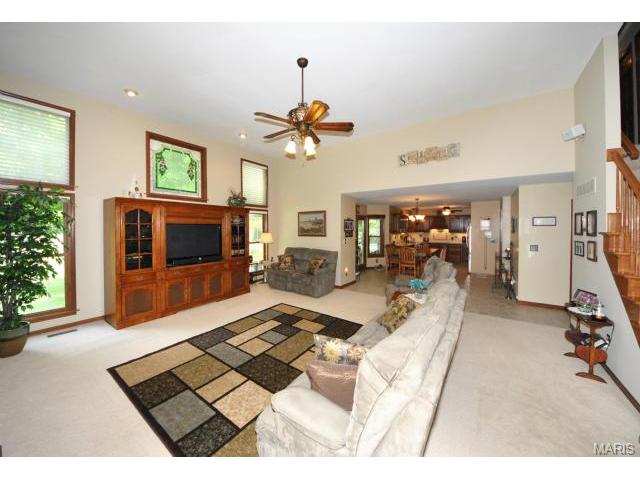 5248 Roanoke Dr, Weldon Spring, MO 63304 photo 12