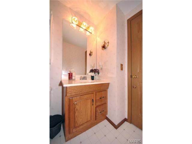 5248 Roanoke Dr, Weldon Spring, MO 63304 photo 41