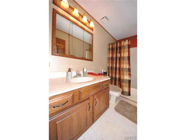 5248 Roanoke Dr, Weldon Spring, MO 63304 photo 36