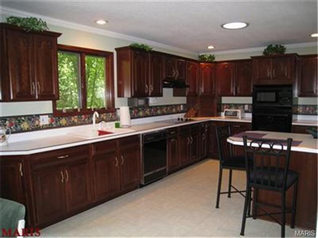 713 Balboa Ct, Weldon Spring, MO 63304 photo 3