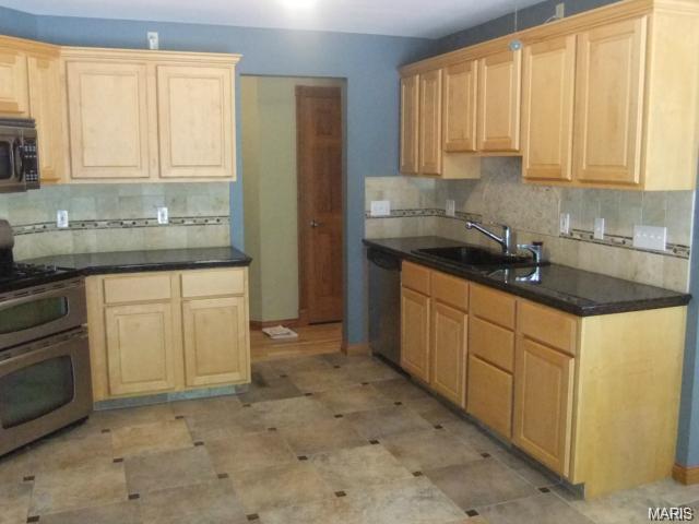 3517 Post Valley Dr, O'fallon, MO 63368 photo 6