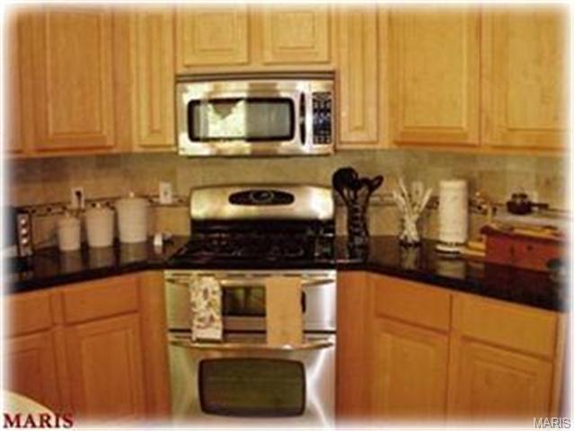 3517 Post Valley Dr, O'fallon, MO 63368 photo 3
