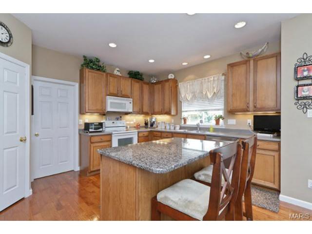 122 Preston Cir, O'fallon, MO 63368 photo 15