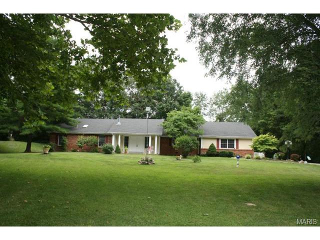 5953 Lafayette Dr, Weldon Spring, MO 63304 photo 1
