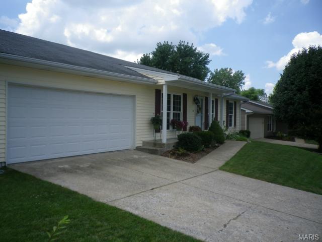 1330 Great Warrior Dr, O'fallon, MO 63366 photo 3