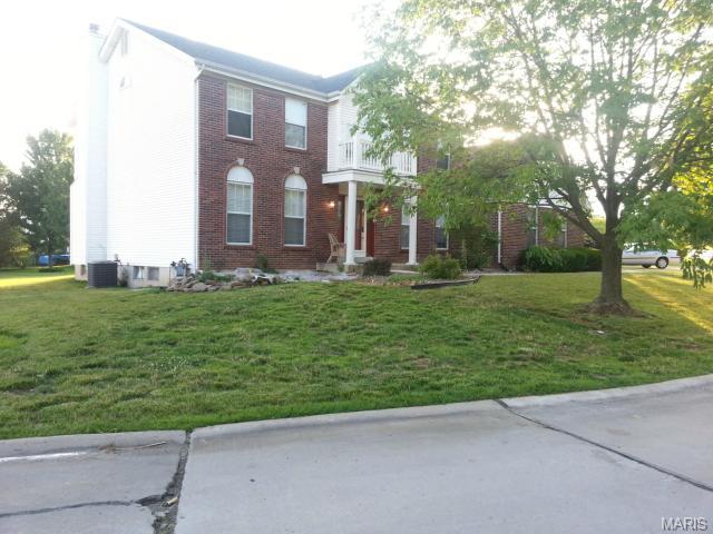 2123 Lee Ridge Dr, O'fallon, MO 63368 photo 1
