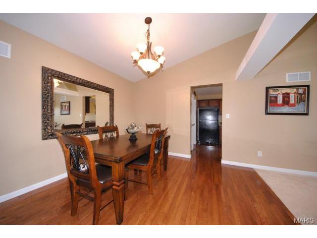 718 Sunset Ln, O'fallon, MO 63366 photo 9