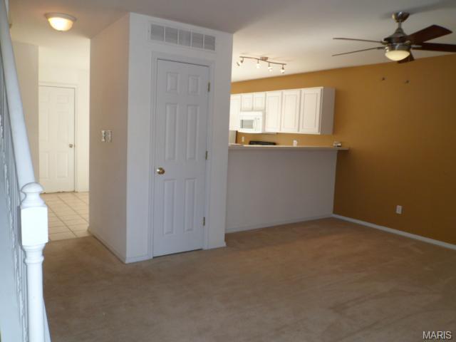 328 Heritage Commons Cir, O'fallon, MO 63368 photo 8