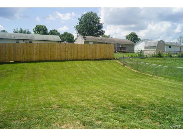 1334 Manuka Dr, O'fallon, MO 63366 photo 20