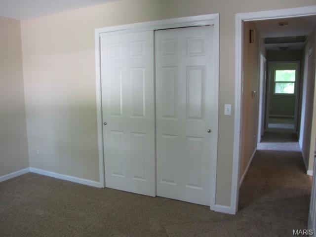 3208 Hawk Dr, Saint Charles, MO 63301 photo 8