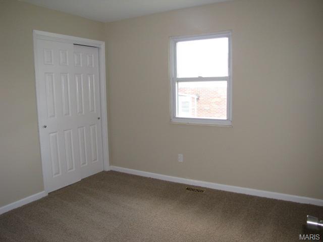 3208 Hawk Dr, Saint Charles, MO 63301 photo 9