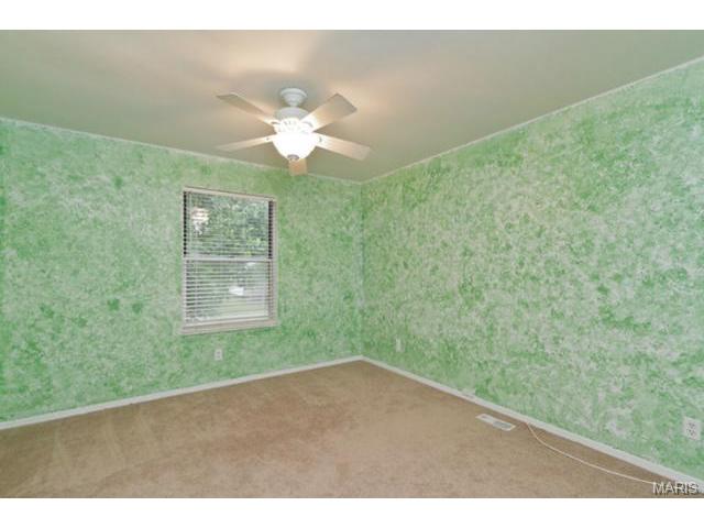 901 Clover Ln, O'fallon, MO 63366 photo 14
