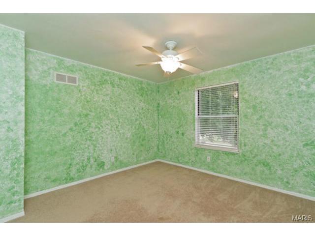 901 Clover Ln, O'fallon, MO 63366 photo 15