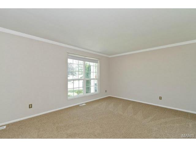 106 Spangle Way Ct, O'fallon, MO 63366 photo 3