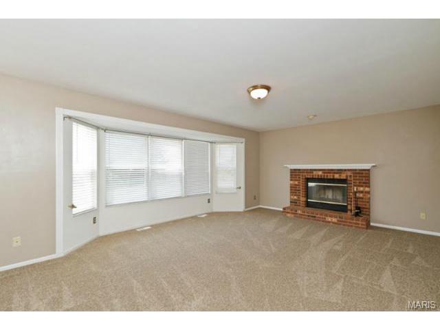 106 Spangle Way Ct, O'fallon, MO 63366 photo 10
