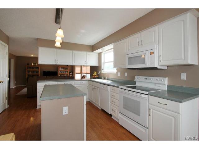 2054 Moondance Ct, O'fallon, MO 63368 photo 14