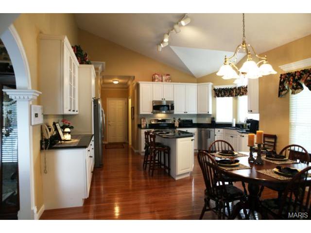 1304 Renaissance, Weldon Spring, MO 63304 photo 18