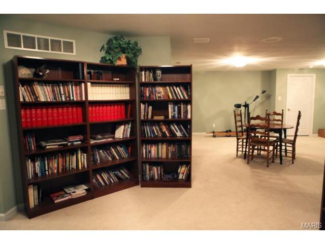 1304 Renaissance, Weldon Spring, MO 63304 photo 37