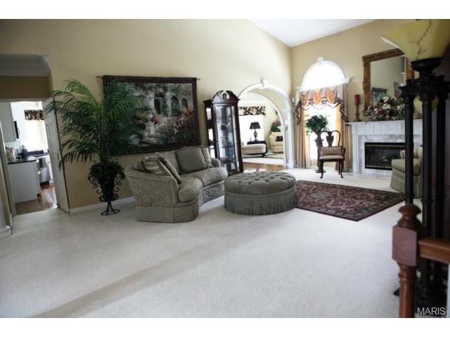 1304 Renaissance, Weldon Spring, MO 63304 photo 6