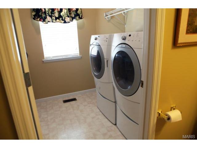1304 Renaissance, Weldon Spring, MO 63304 photo 20