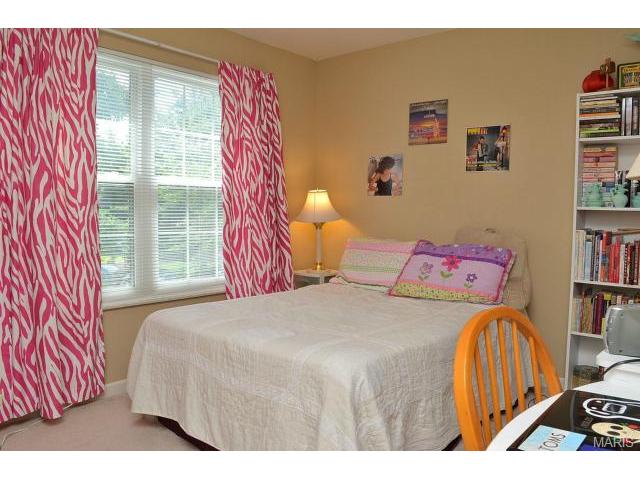 7135 Oak Stream Dr, O'fallon, MO 63368 photo 13