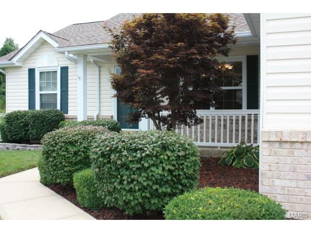 509 Topaz Dr, O'fallon, MO 63366 photo 2