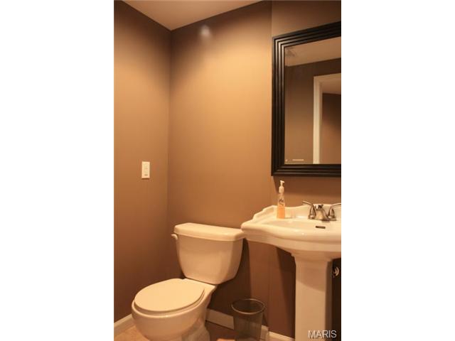 509 Topaz Dr, O'fallon, MO 63366 photo 32