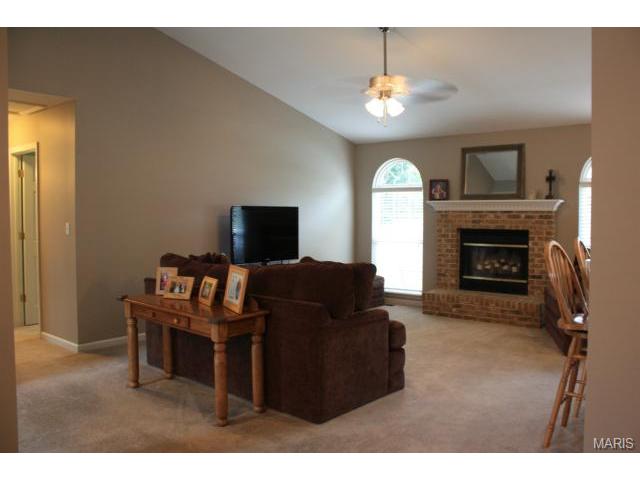509 Topaz Dr, O'fallon, MO 63366 photo 39