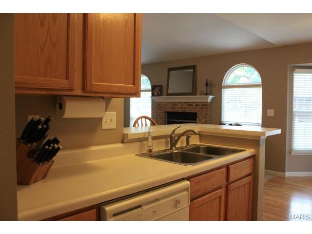 509 Topaz Dr, O'fallon, MO 63366 photo 15