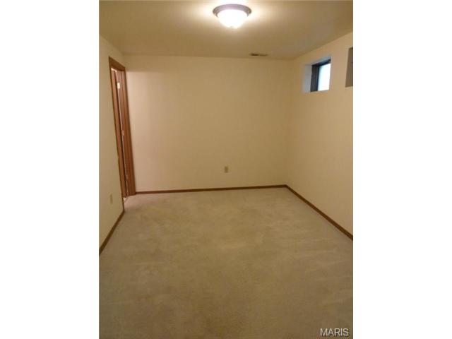 32 Jakes Ct, O'fallon, MO 63366 photo 15