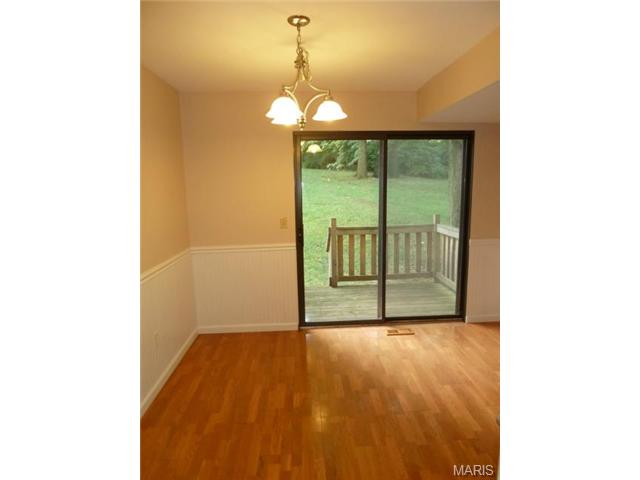 32 Jakes Ct, O'fallon, MO 63366 photo 7