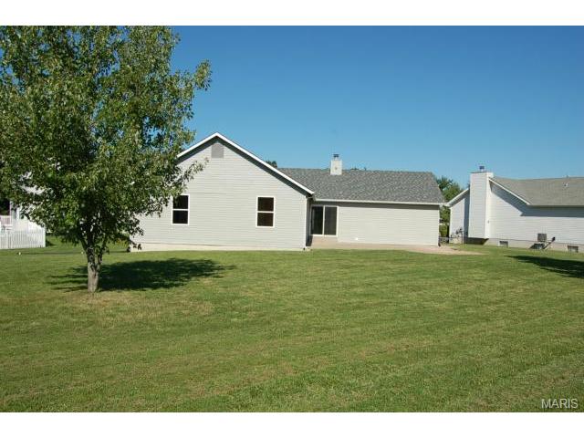 1328 Bryan Valley Dr, O'fallon, MO 63366 photo 20
