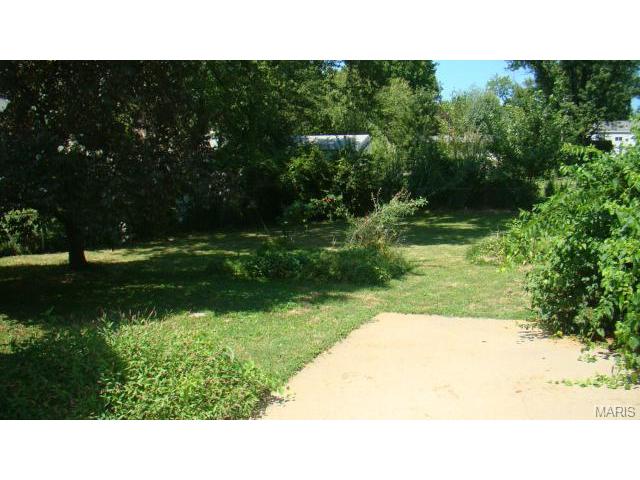 943 Spring Ave, Saint Charles, MO 63301 photo 22
