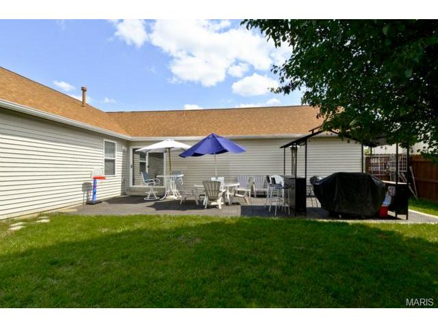 1413 Apple Valley Dr, O'fallon, MO 63366 photo 26