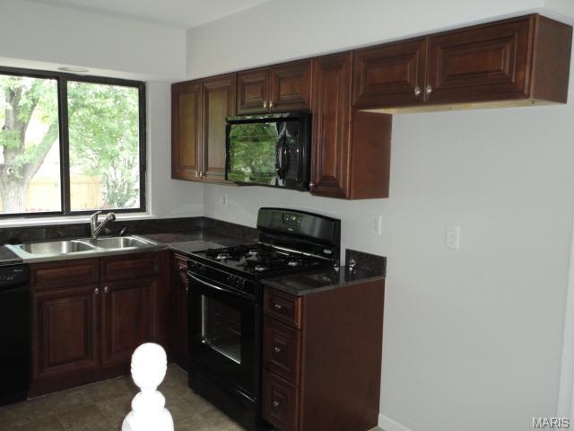3001 Long Wheat Dr, O'fallon, MO 63368 photo 3
