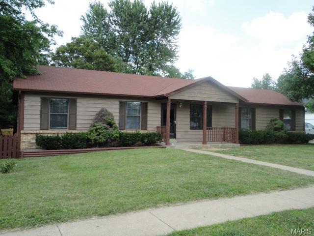 3001 Long Wheat Dr, O'fallon, MO 63368 photo 2