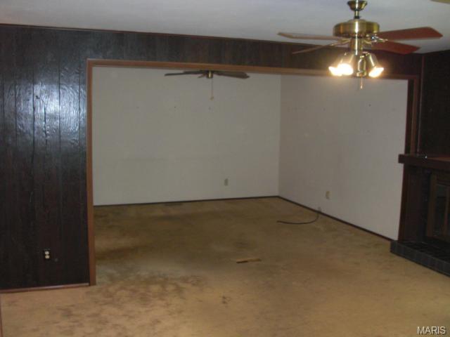 626 Riverside Dr, Saint Charles, MO 63304 photo 5