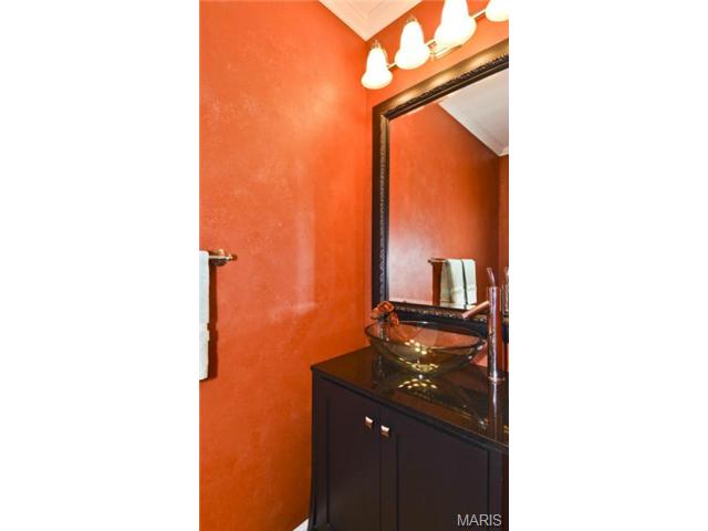 418 Buckhurst Dr, Ballwin, MO 63021 photo 11