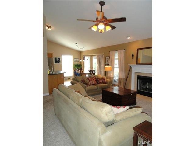 2 Marino Ct, O'fallon, MO 63368 photo 9