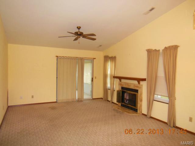 552 Knob Hl, O'fallon, MO 63366 photo 3