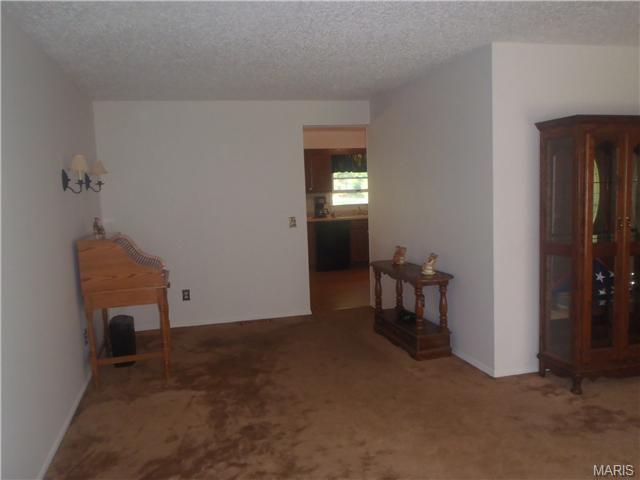 1052 Highway P, O'fallon, MO 63366 photo 11