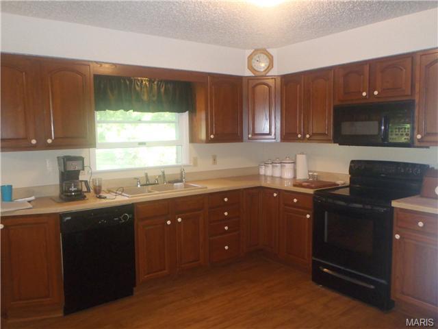 1052 Highway P, O'fallon, MO 63366 photo 15
