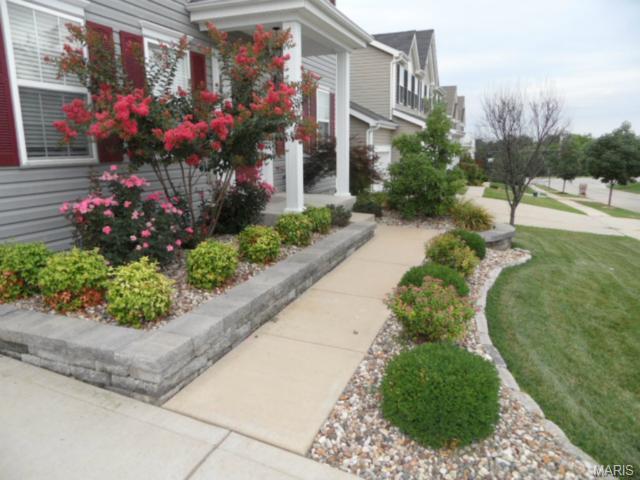 107 Preston Cir, O'fallon, MO 63368 photo 2