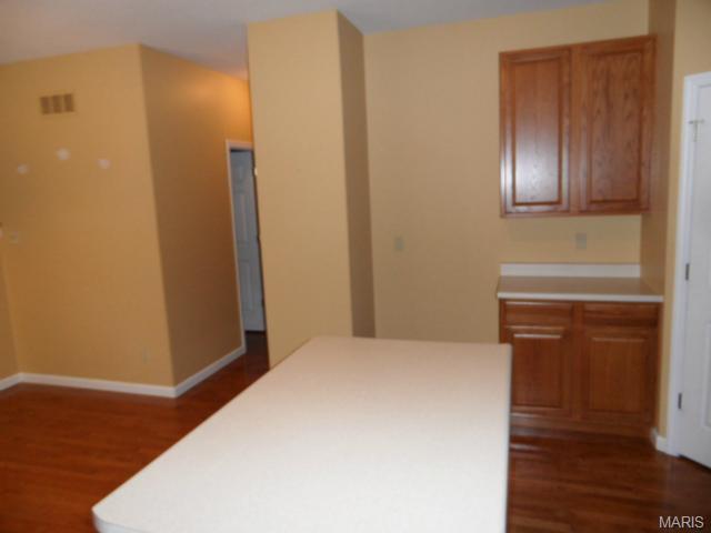 107 Preston Cir, O'fallon, MO 63368 photo 8
