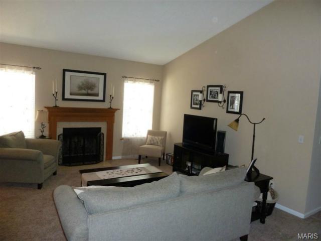 725 Diamond Pointe, O'fallon, MO 63366 photo 5