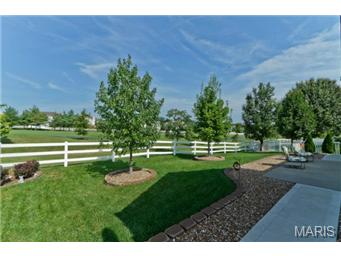1269 Cypress Pt, O'fallon, MO 63366 photo 2