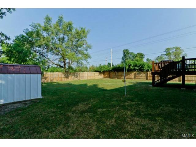 907 Clover Ln, O'fallon, MO 63366 photo 31