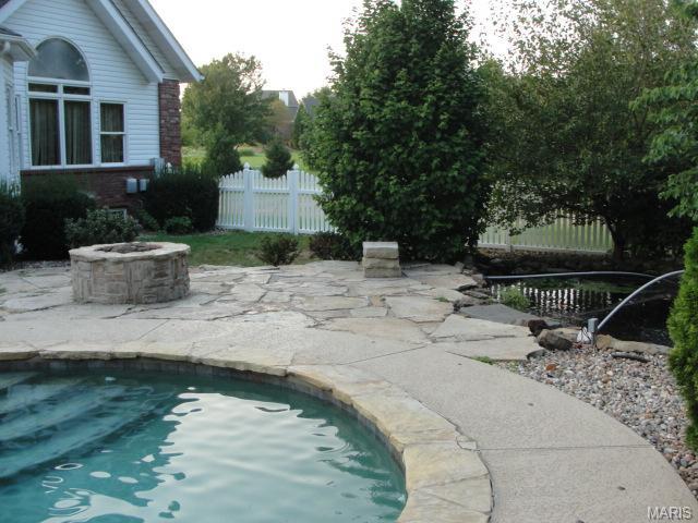 204 Camelot Dr, Weldon Spring, MO 63304 photo 23